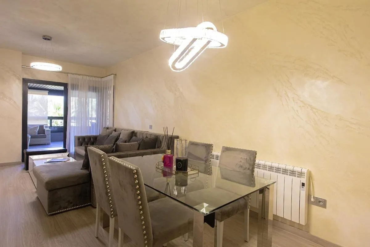 Villa Padierna Luxury Aprtment דירה אסטפונה