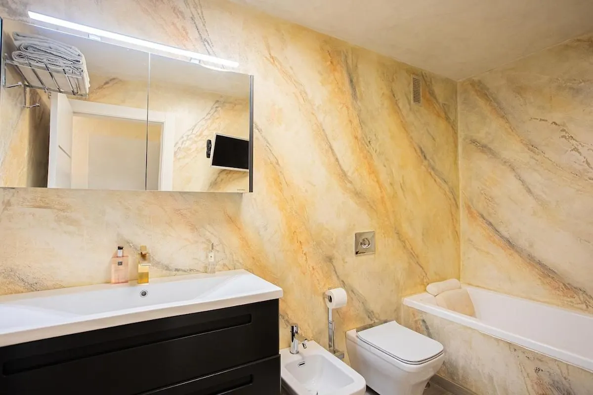 דירה Villa Padierna Luxury Aprtment