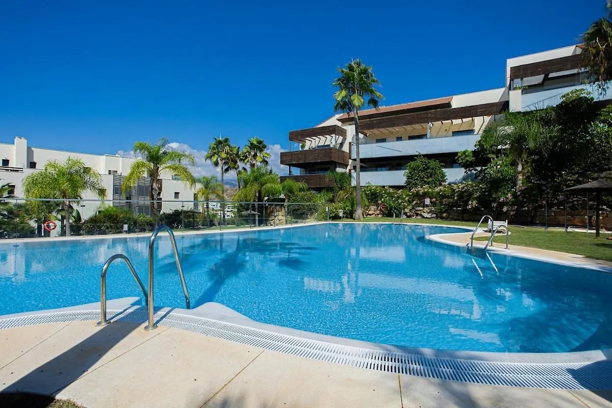 Villa Padierna Luxury Aprtment 0*, אסטפונה ספרד